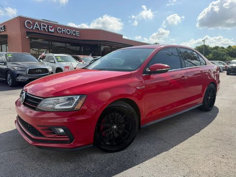 Used 2016 Volkswagen Jetta GLI SEL FWD image 1