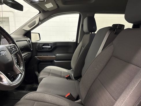 Used 2020 Chevrolet Silverado 1500 RST image 21