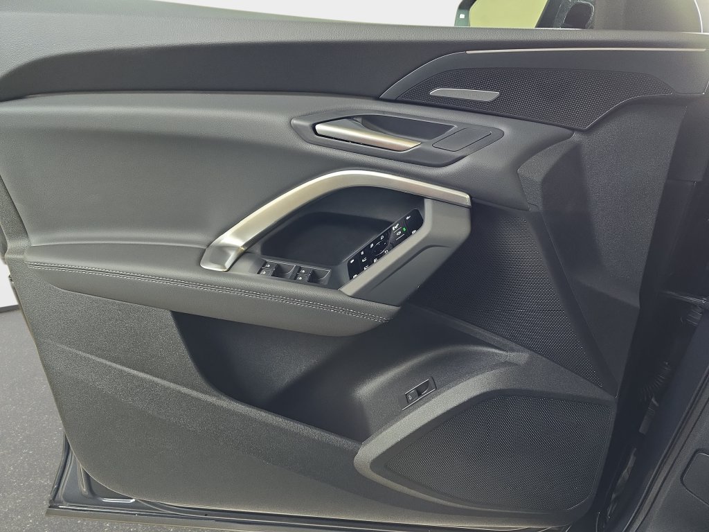 New 2026 Audi Q5 Premium Plus AWD/4WD image 24