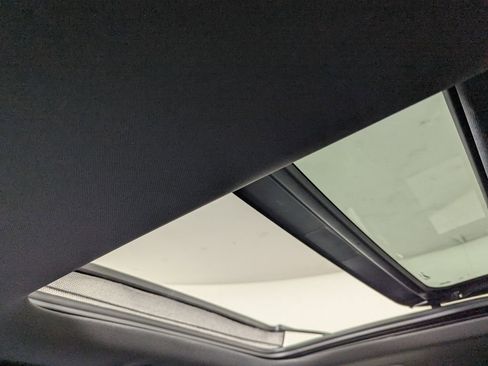 New 2025 Jeep Grand Cherokee Limited image 29