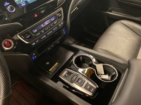 Certified 2024 Honda Passport Black Edition image 14
