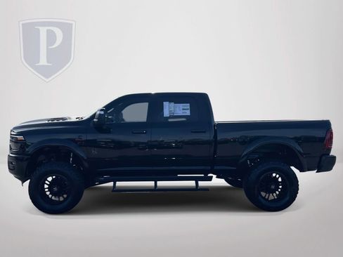 New 2025 RAM 2500 Laramie w/ Night Edition AWD/4WD image 5