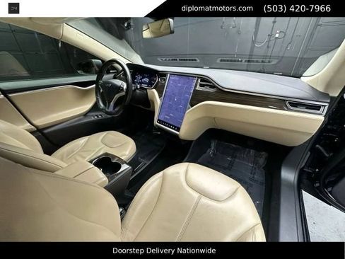 Used 2014 Tesla Model S P85 RWD image 19