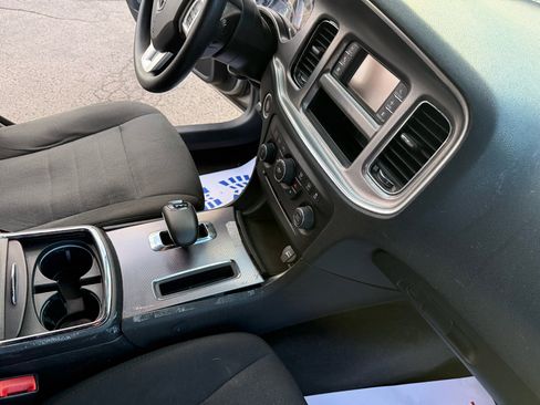 Used 2014 Dodge Charger SE image 23