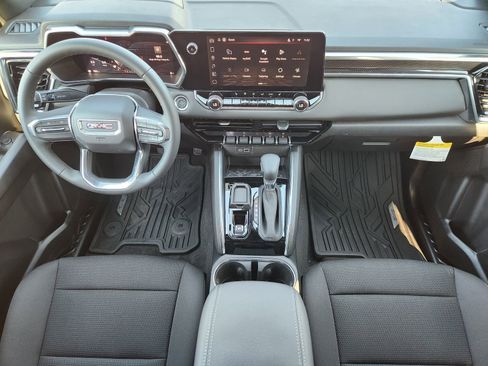 New 2026 GMC Canyon Elevation w/ Convenience Package image 29