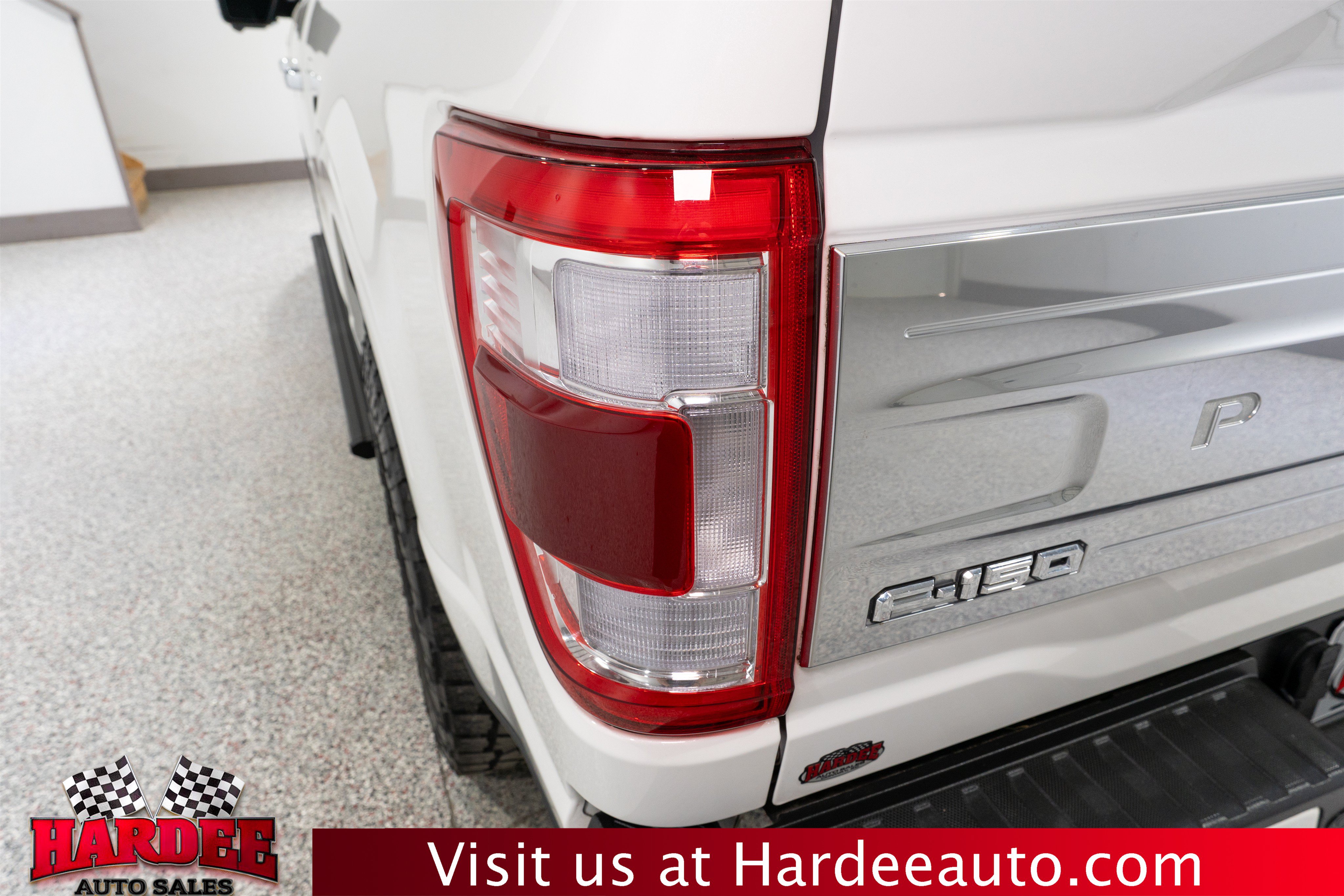 Used 2023 Ford F150 Platinum AWD/4WD image 9