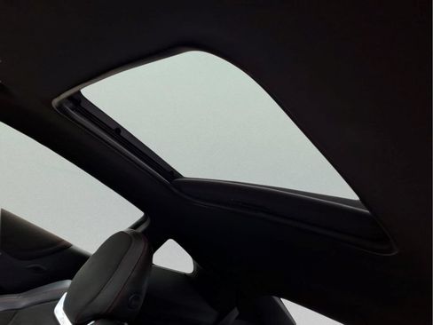 Used 2017 Chevrolet Camaro ZL1 RWD image 23