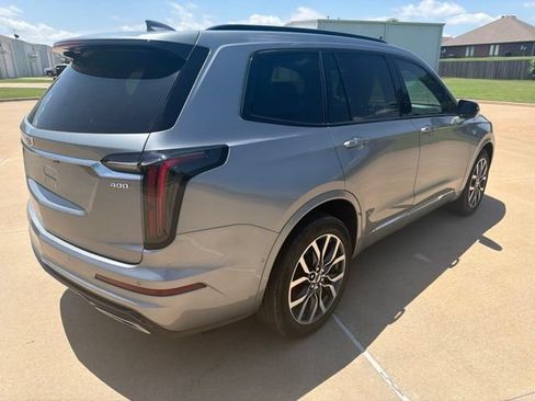 Certified 2024 Cadillac XT6 Sport w/ Technology Package AWD/4WD image 5