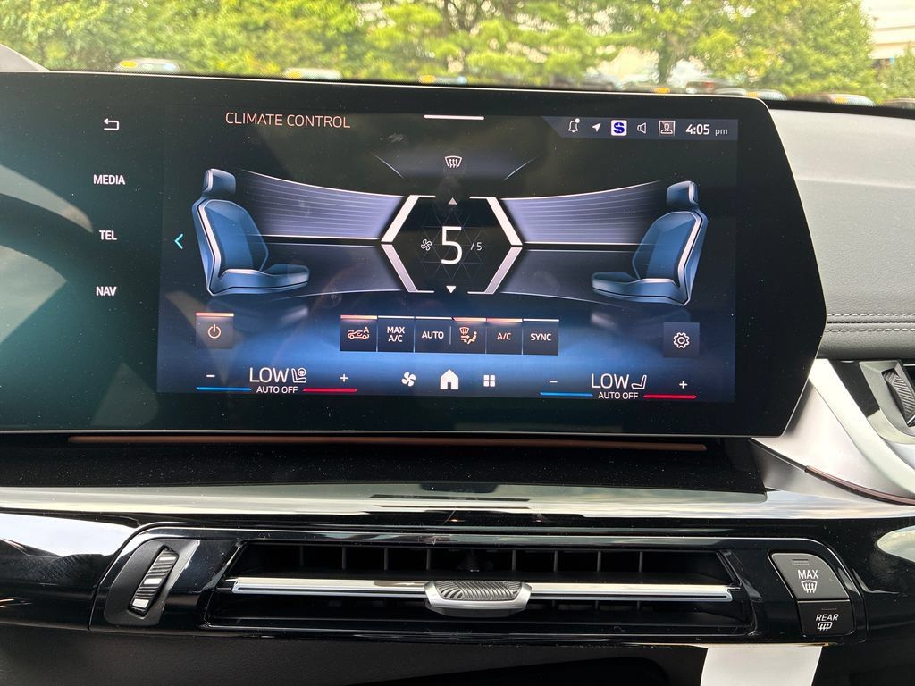 New 2027 BMW X1 xDrive28i AWD/4WD image 14