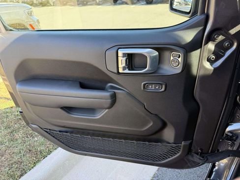 New 2026 Jeep Wrangler Sport AWD/4WD image 27
