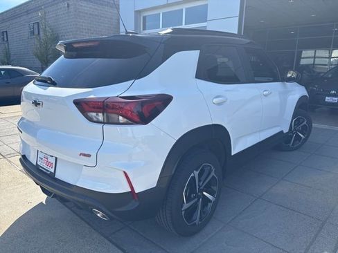 Used 2023 Chevrolet TrailBlazer RS w/ Convenience Package image 5