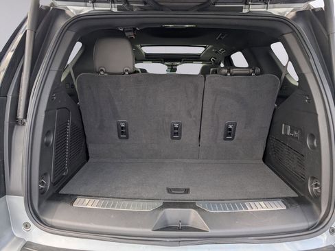 Used 2025 Chevrolet Tahoe Z71 w/ Z71 Off-Road Package image 33