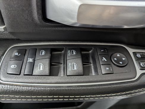 Used 2024 RAM 2500 Big Horn image 17