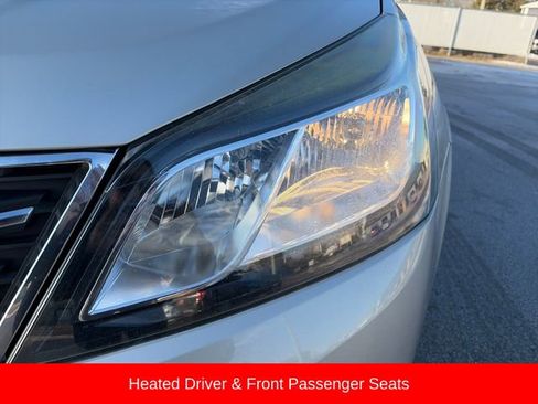 Used 2015 Chevrolet Traverse LT w/ Style and Technology Package image 17