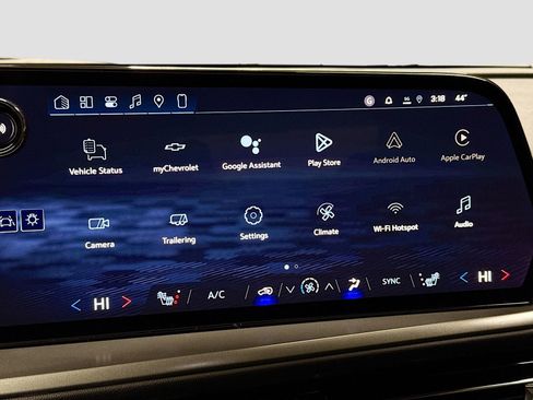 New 2026 Chevrolet Traverse LT w/ Driver Confidence Package image 19