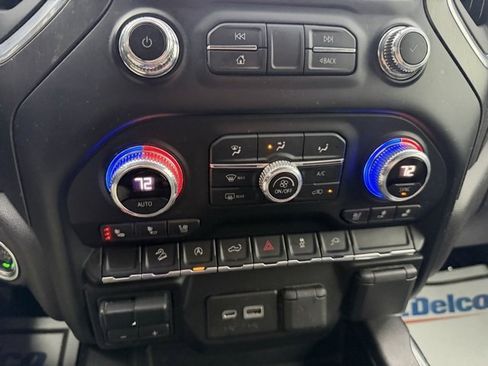 Used 2021 GMC Sierra 1500 AT4 image 29
