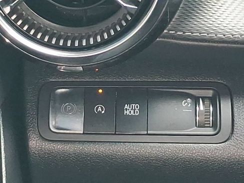 Used 2026 Chevrolet Equinox LT w/ Convenience Package II FWD image 35