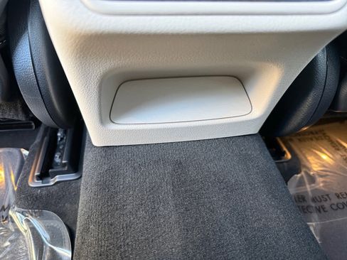 New 2026 Mercedes-Benz GLC 300 GLC 300 image 27