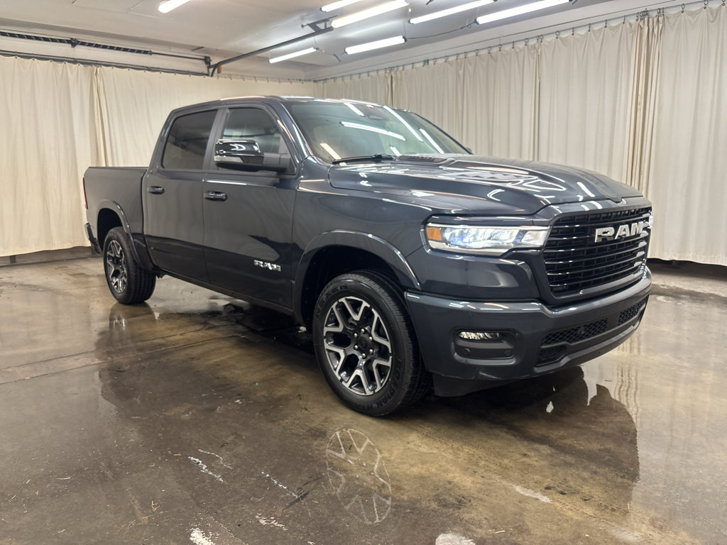 New 2027 RAM 1500 Laramie w/ Sport Appearance Package AWD/4WD image 4