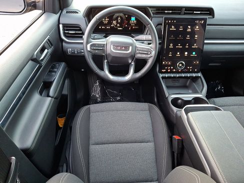 Certified 2025 GMC Terrain Elevation AWD/4WD image 12