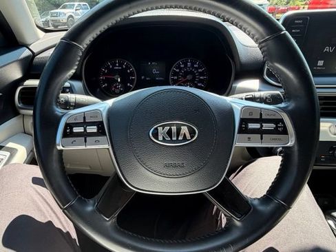 Used 2020 Kia Telluride S FWD image 39