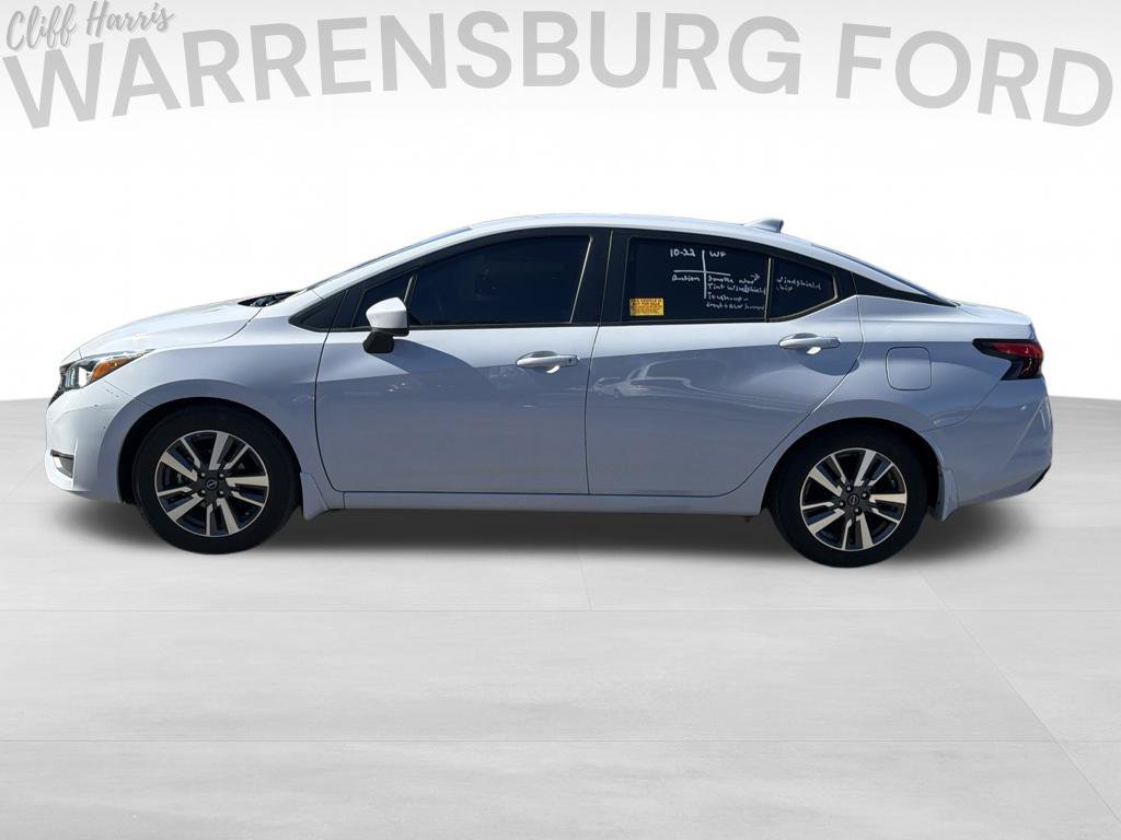 Used 2024 Nissan Versa SV w/ Trunk Package FWD image 4