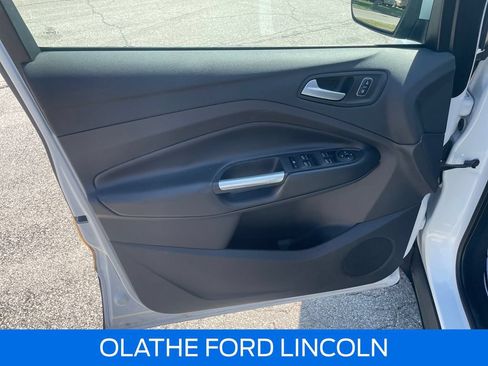 Certified 2019 Ford Escape SEL FWD image 10