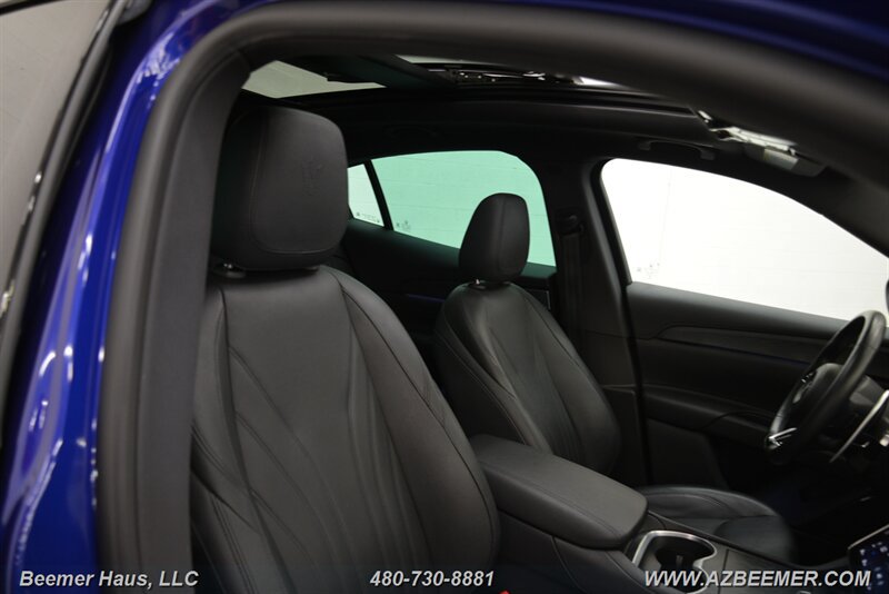 Used 2023 Maserati Grecale Modena AWD/4WD image 16