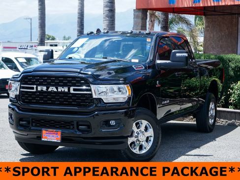 Used 2024 RAM 2500 Big Horn w/ Level 2 Equipment Group AWD/4WD image 4