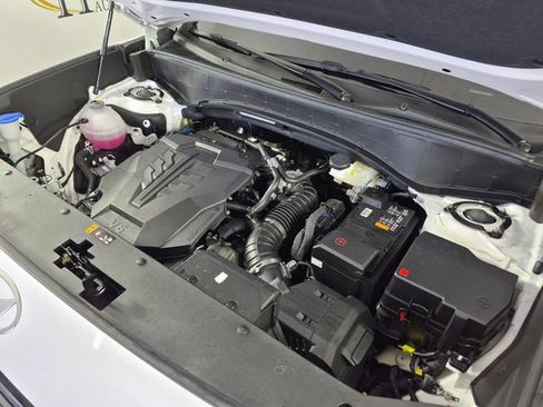 Used 2026 Hyundai Palisade SE FWD image 33
