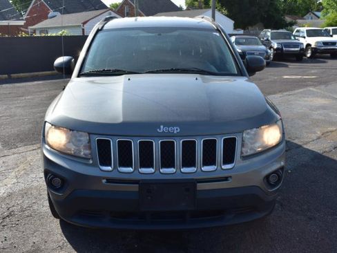 Used 2012 Jeep Compass Sport FWD image 3