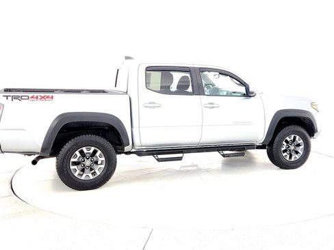 Certified 2023 Toyota Tacoma 4x4 Double Cab image 6