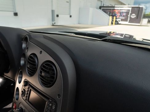 Used 2009 Dodge Viper ACR RWD image 43