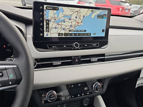 New 2026 Mitsubishi Outlander SE image 12