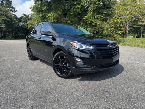 Used 2020 Chevrolet Equinox LT w/ Midnight Edition FWD image 27