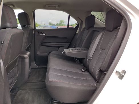 Used 2017 Chevrolet Equinox LT w/ Convenience Package AWD/4WD image 12
