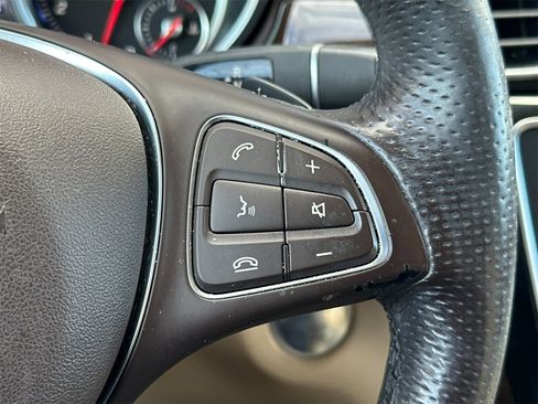 Used 2018 Mercedes-Benz GLE 350 image 28