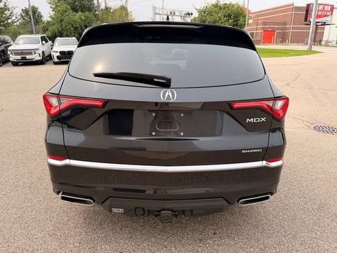 Used 2023 Acura MDX SH-AWD w/ Advance Package image 4