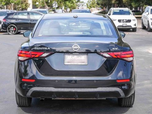 Used 2023 Nissan Sentra SV FWD image 7