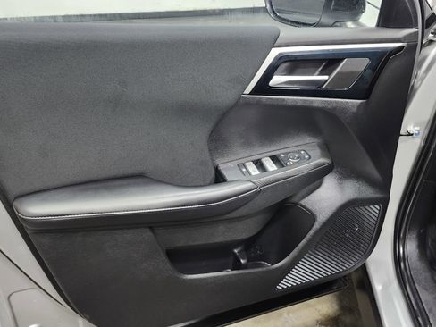 Used 2022 Mitsubishi Outlander ES image 22