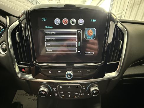 Used 2018 Chevrolet Traverse LT AWD/4WD image 37