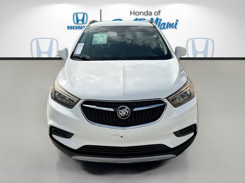 Used 2017 Buick Encore Preferred image 2
