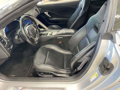 Used 2015 Chevrolet Corvette Z06 w/ 3LZ Preferred Equipment Group RWD image 20