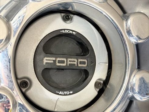 Used 2025 Ford F350 XLT AWD/4WD image 32