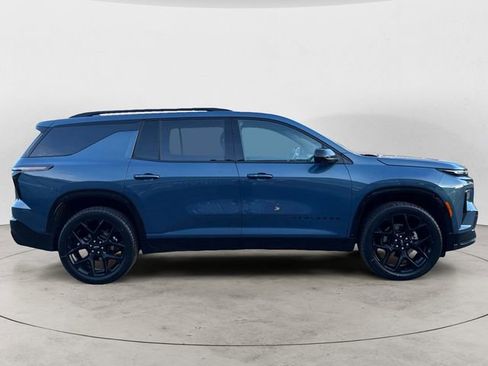 Used 2024 Chevrolet Traverse RS w/ LPO, Floor Liner Package AWD/4WD image 6