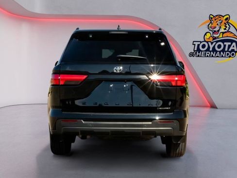 Used 2025 Toyota Sequoia SR5 AWD/4WD image 6