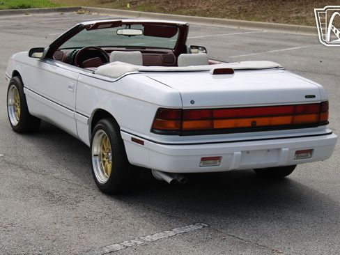 Used 1994 Chrysler LeBaron GTC image 7