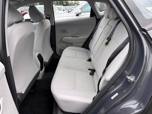 Used 2024 Hyundai Kona SE AWD/4WD image 12