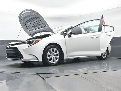 Certified 2024 Toyota Corolla LE image 44