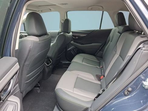 Certified 2025 Subaru Outback Onyx Edition AWD/4WD image 7